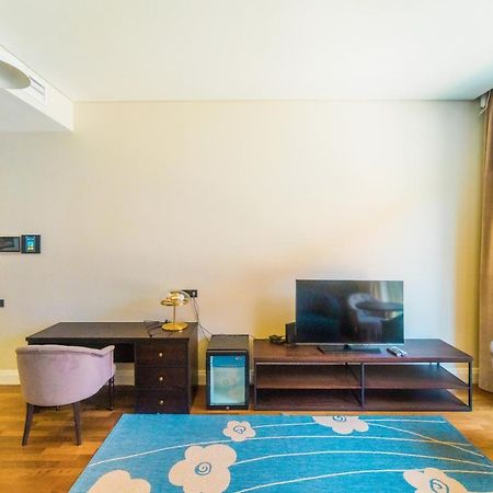Hotel Manica Esentai City Almaty Exterior foto